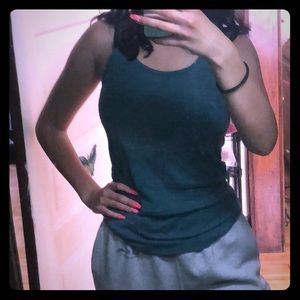 🌊Teal patterned tank top🌊